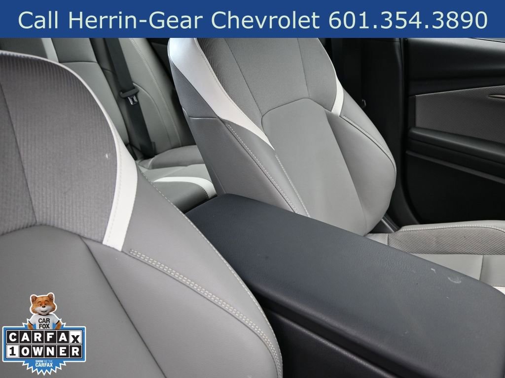 Used 2025 Toyota Camry SE w/ Convenience Package image 26