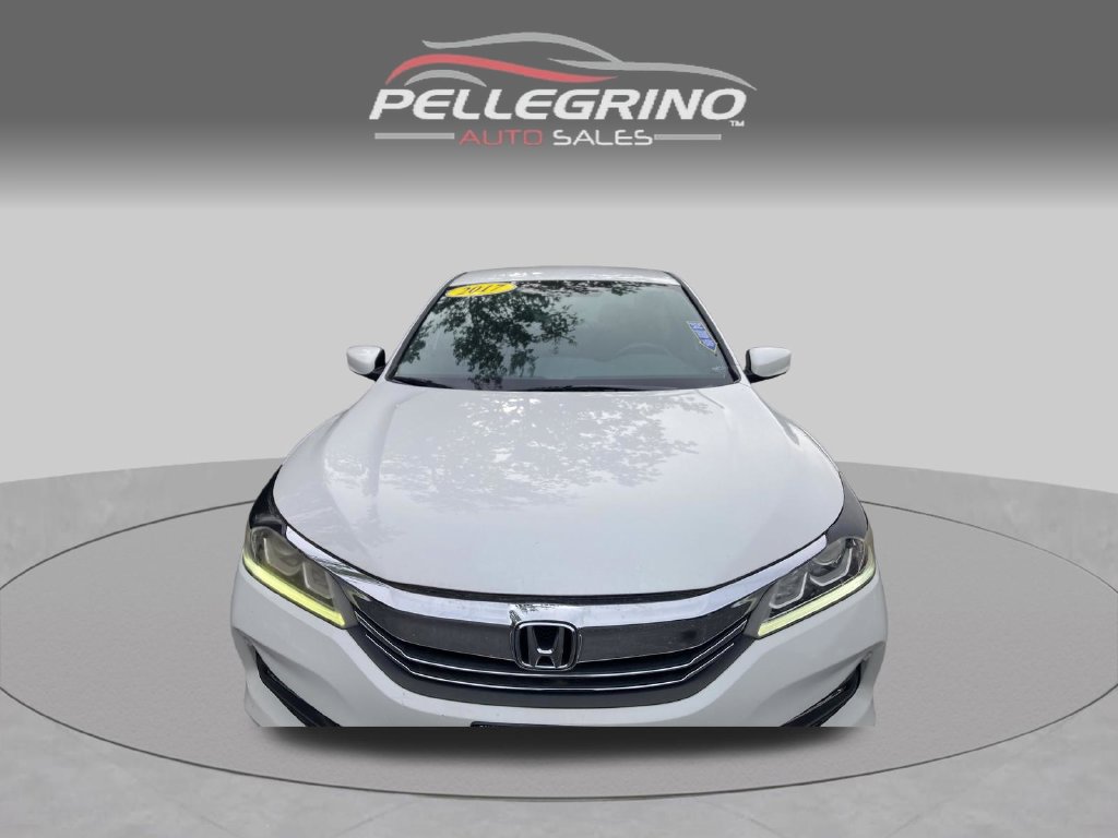 Used 2017 Honda Accord Sport image 10