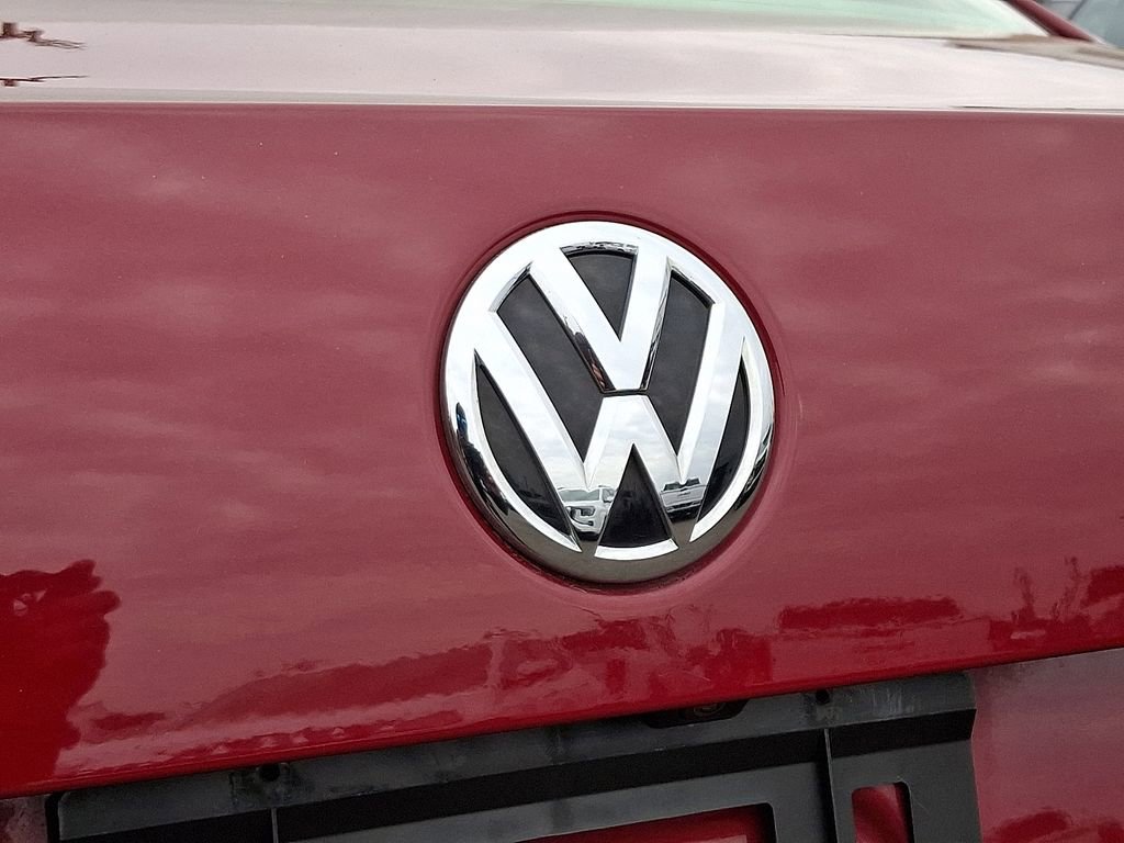 Used 2017 Volkswagen Jetta SE image 29