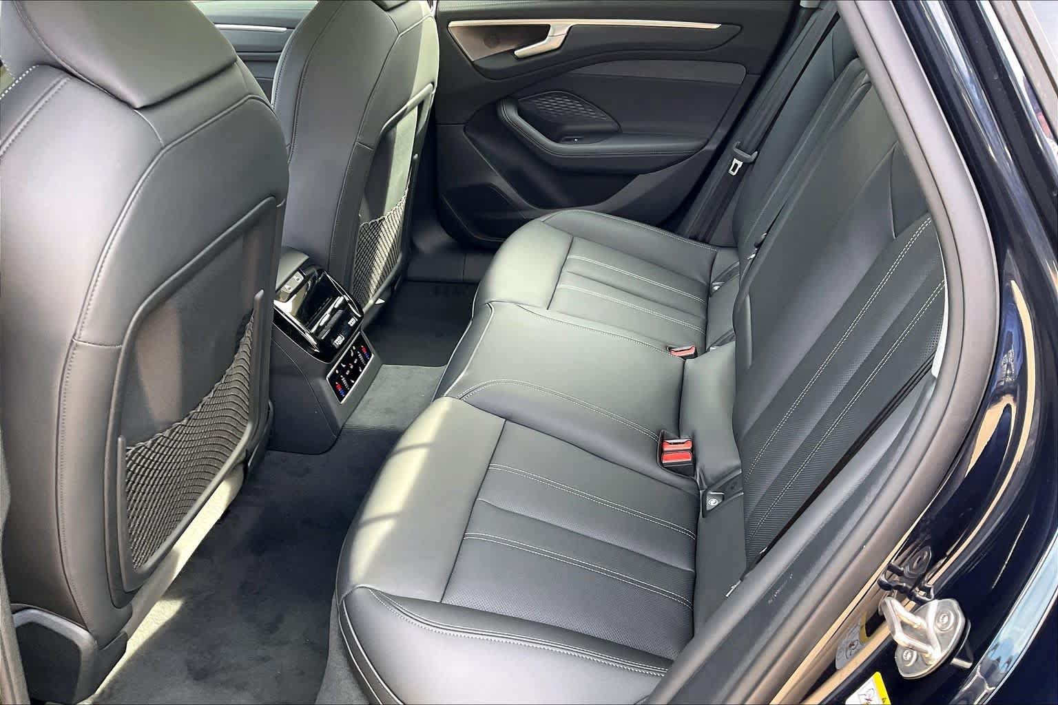 New 2026 Audi A6 Premium Plus AWD/4WD image 17