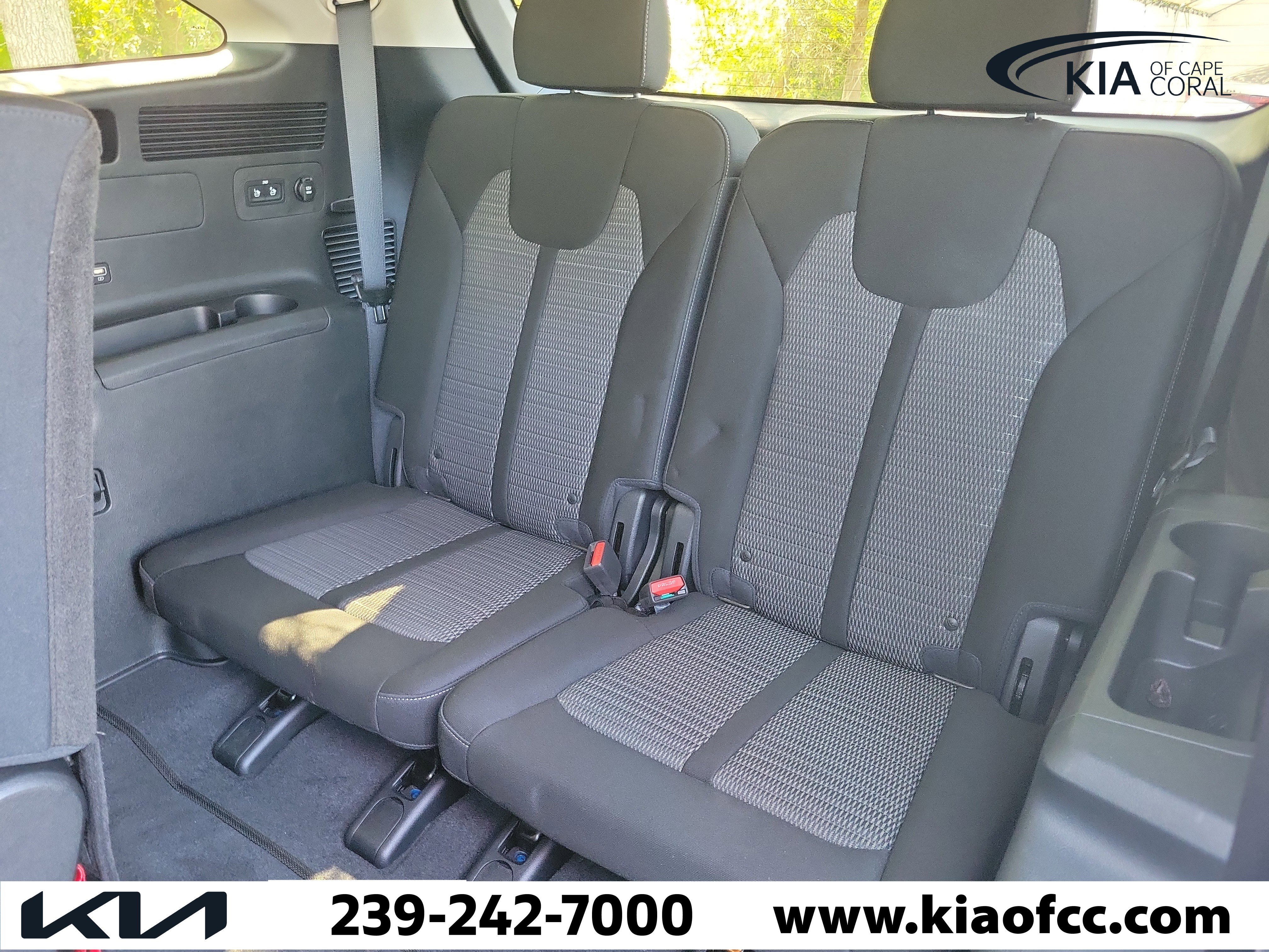 Certified 2023 Kia Sorento LX FWD image 14