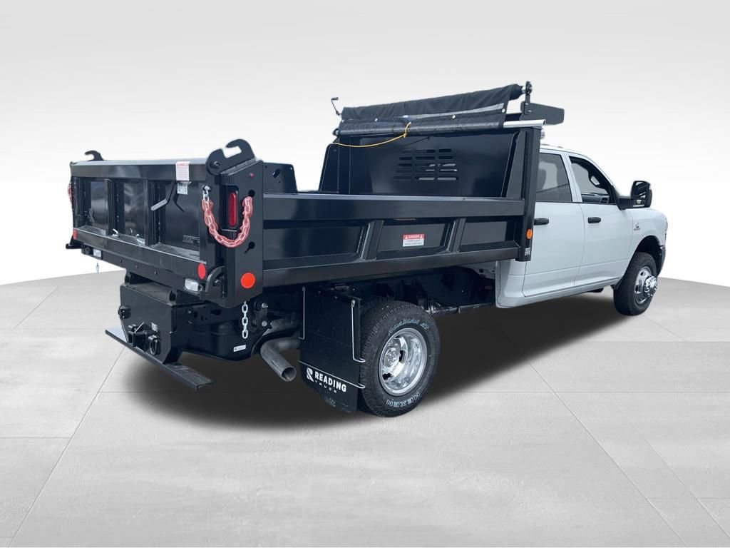 New 2024 RAM 3500 Tradesman w/ Chrome Appearance Group AWD/4WD image 8