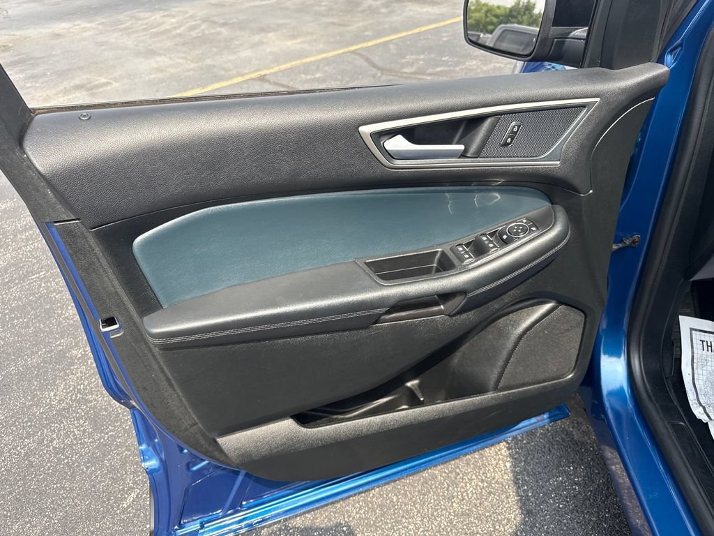 Used 2024 Ford Edge SEL w/ Sport Appearance Package AWD/4WD image 23