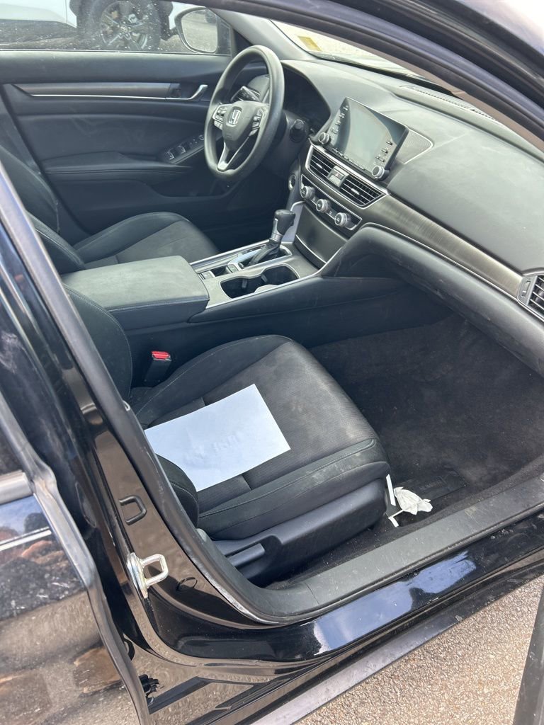 Used 2019 Honda Accord LX image 10
