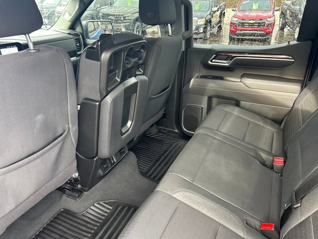 Used 2025 Chevrolet Silverado 1500 LT AWD/4WD image 19