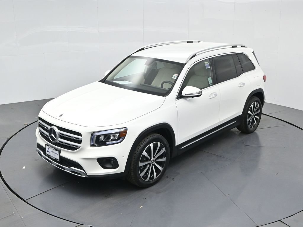 Used 2022 Mercedes-Benz GLB 250 image 28