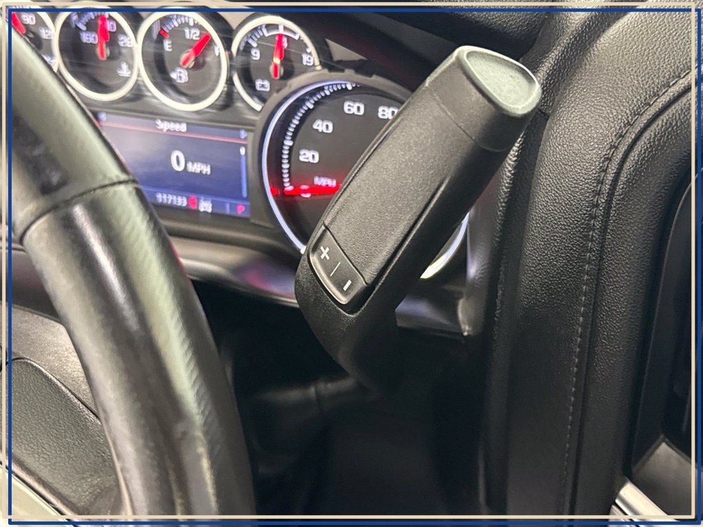 Used 2021 Chevrolet Silverado 1500 LT Trail Boss w/ LPO, Dark Essentials Package AWD/4WD image 24