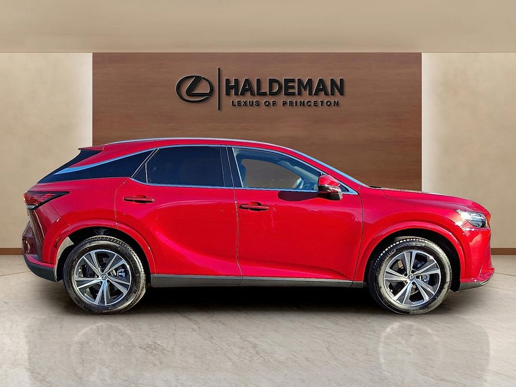 Used 2025 Lexus RX 350h w/ Convenience Package image 7