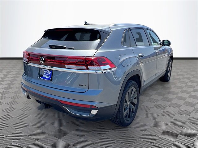 New 2024 Volkswagen Atlas Cross Sport SE image 7