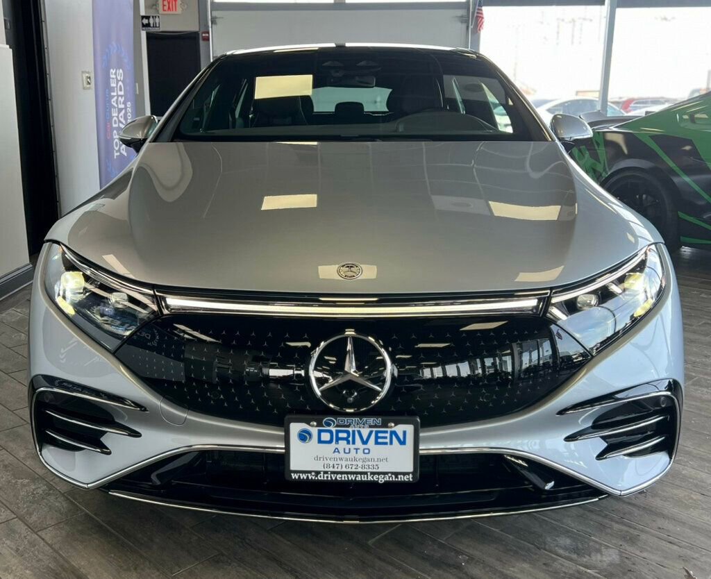 Used 2023 Mercedes-Benz EQS 580 4MATIC Sedan image 6