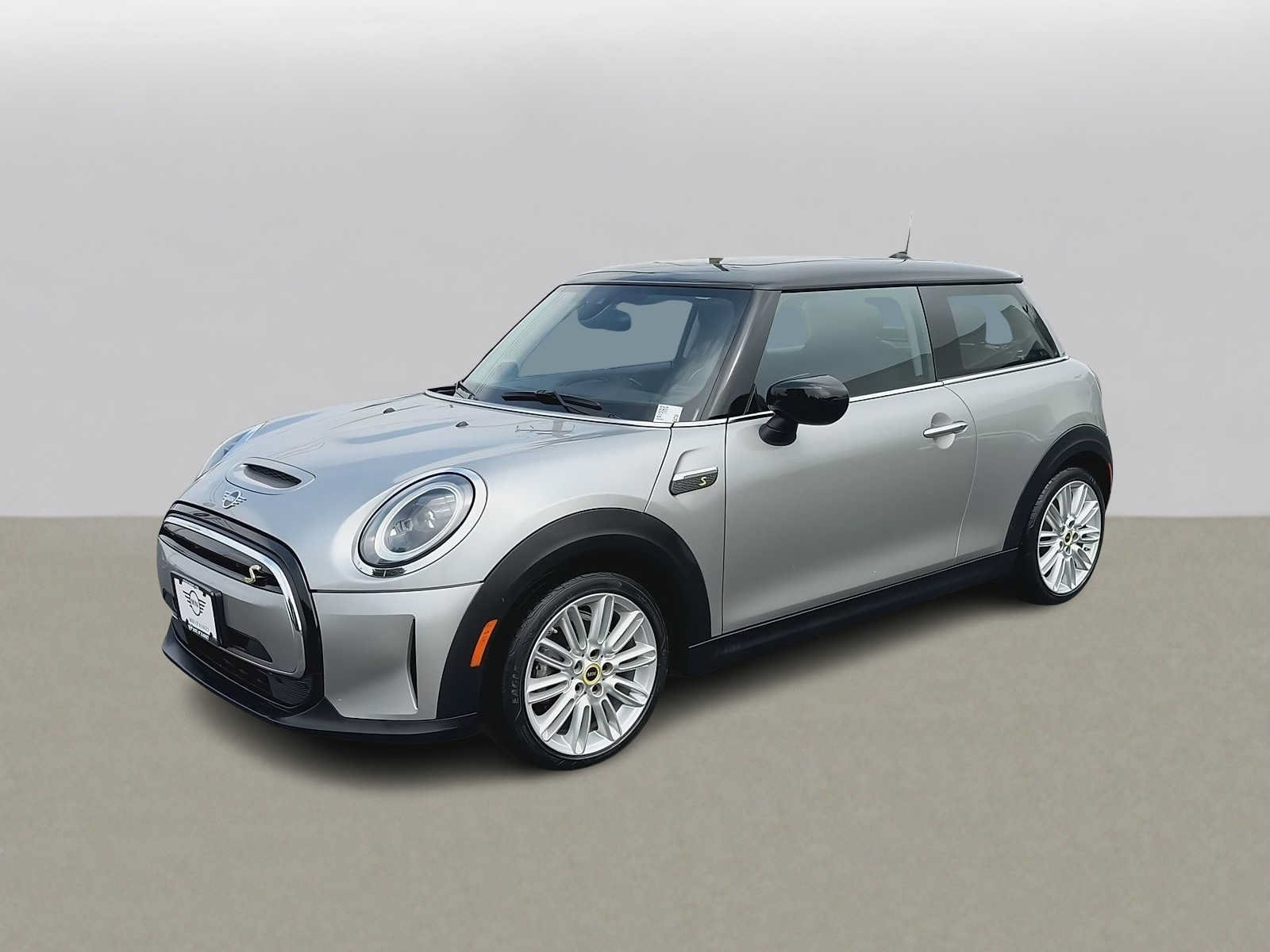 Used 2024 MINI Cooper SE w/ Signature Upholstery Package FWD image 4
