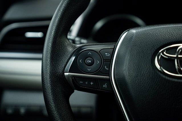 Used 2023 Toyota Camry LE image 31