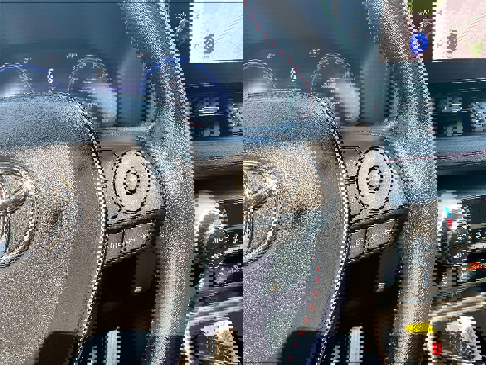 Used 2023 Toyota RAV4 XSE w/ Weather Package AWD/4WD image 24