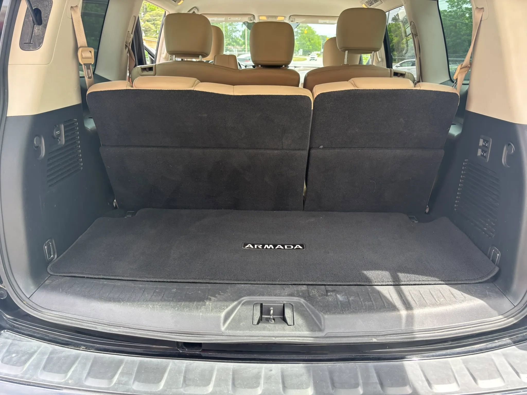 Used 2018 Nissan Armada SL RWD image 25