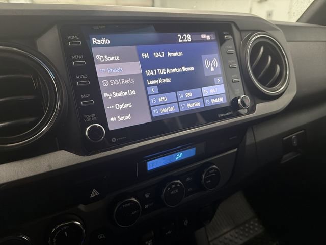 Used 2022 Toyota Tacoma TRD Sport w/ Technology Package AWD/4WD image 23