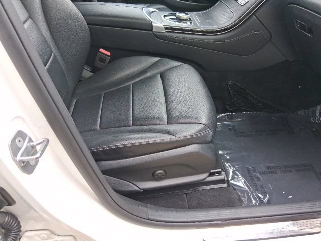 Used 2019 Mercedes-Benz GLC 300 image 22