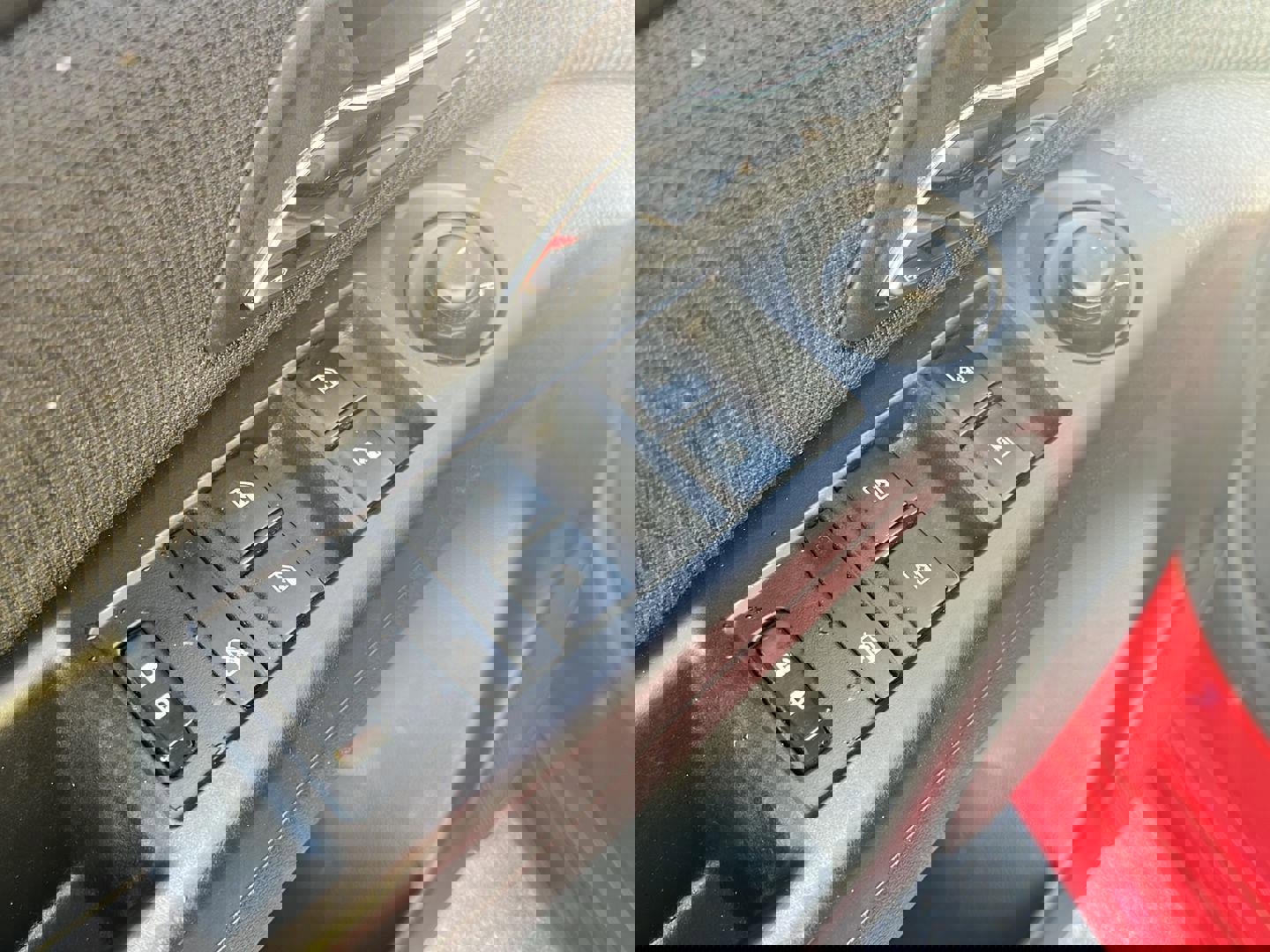 Used 2016 Chevrolet Cruze LT image 10