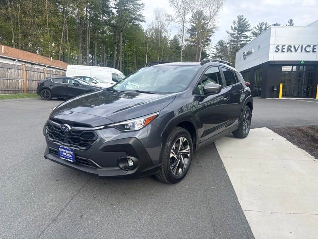 Used 2024 Subaru Crosstrek 2.0i Premium AWD/4WD image 2
