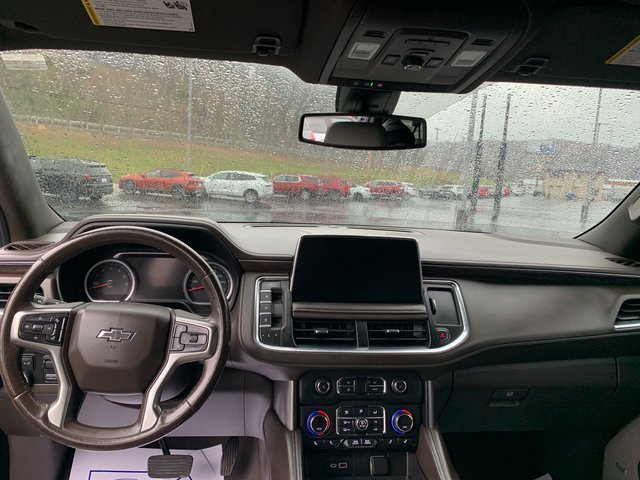 Used 2021 Chevrolet Suburban Z71 w/ Z71 Off-Road Package image 18