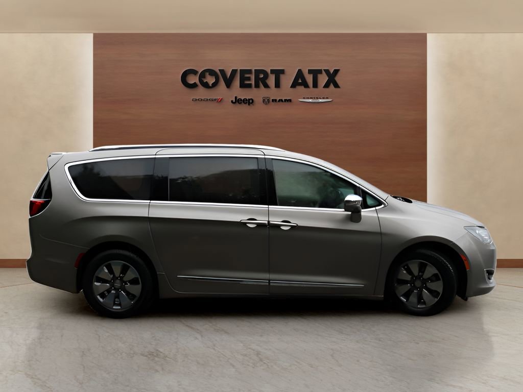 Used 2018 Chrysler Pacifica Limited w/ Advanced Safetytec Group FWD image 6
