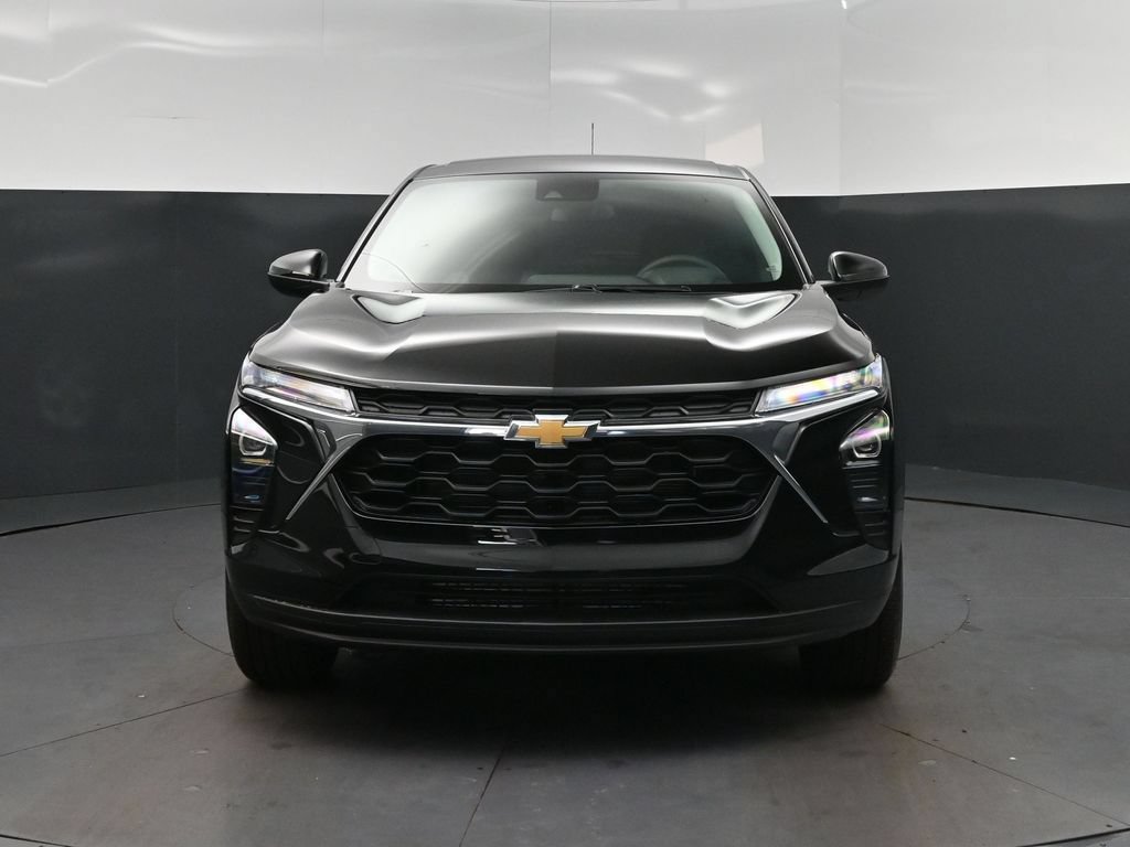 New 2026 Chevrolet Trax LS w/ LS Convenience Package FWD image 10