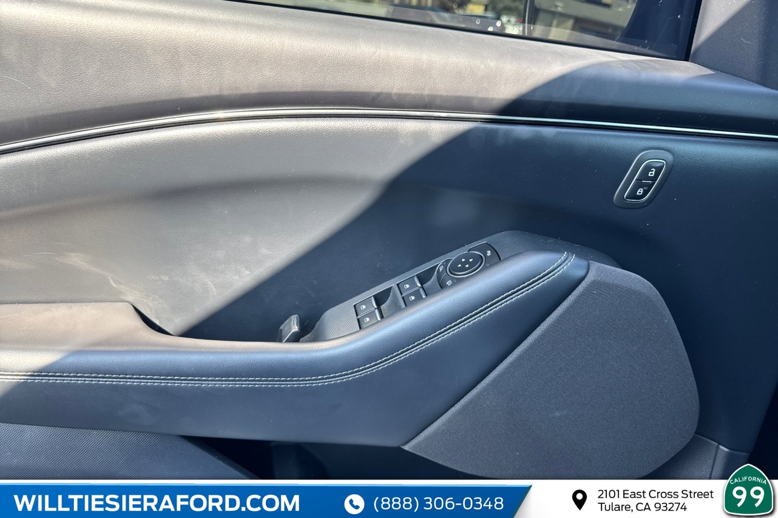 Certified 2021 Ford Mustang Mach-E Select image 13