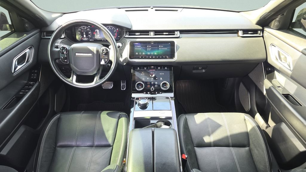 Used 2019 Land Rover Range Rover Velar R-Dynamic SE image 11