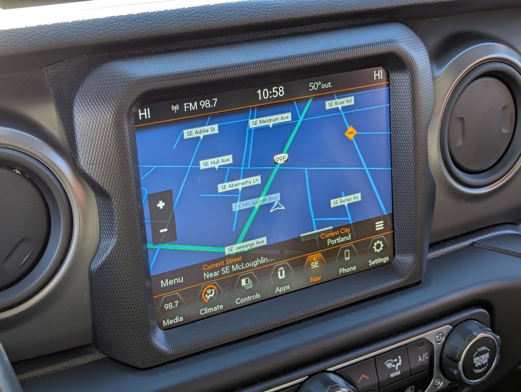 Used 2022 Jeep Gladiator Willys image 19