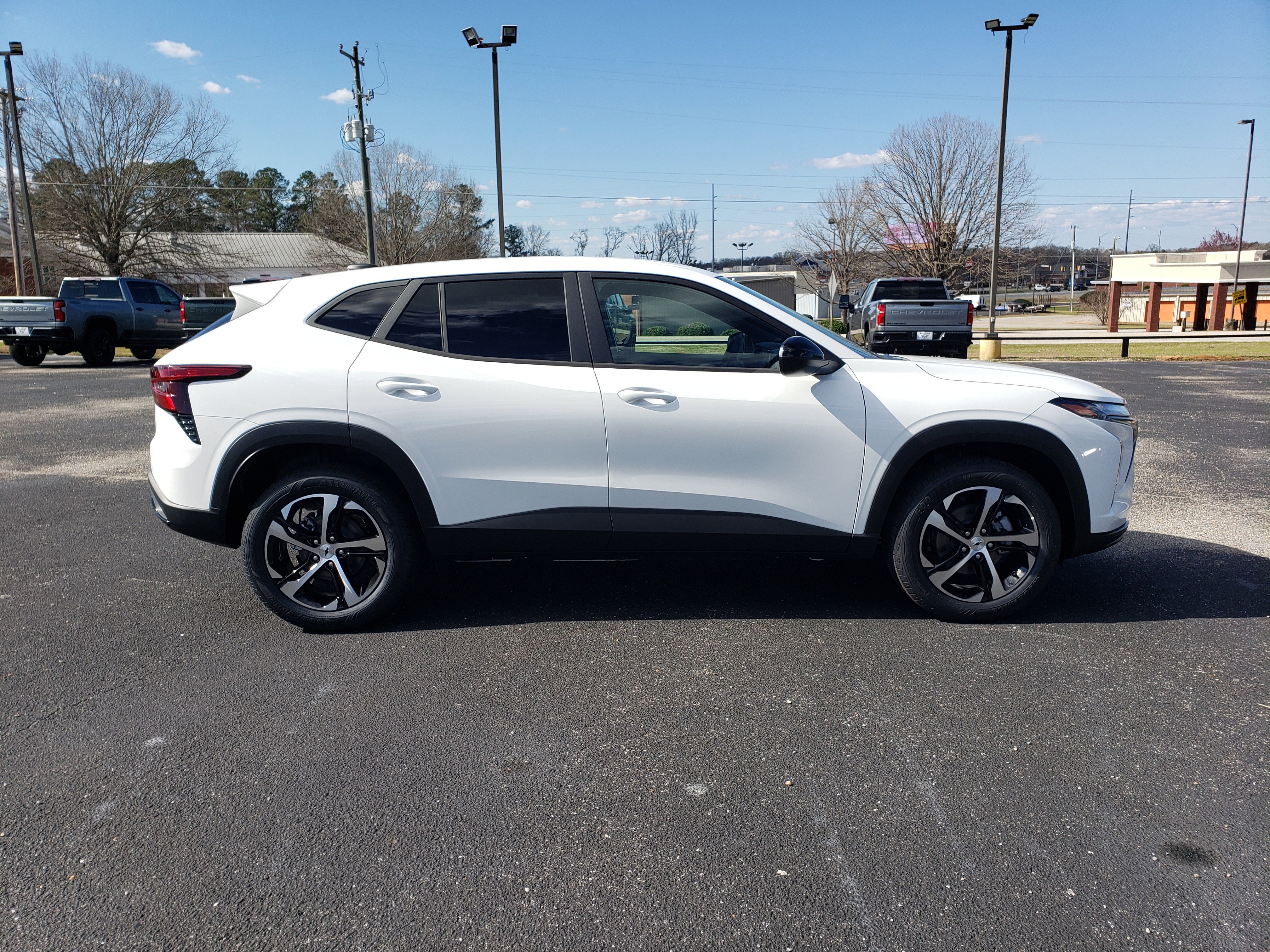 New 2026 Chevrolet Trax RS image 5