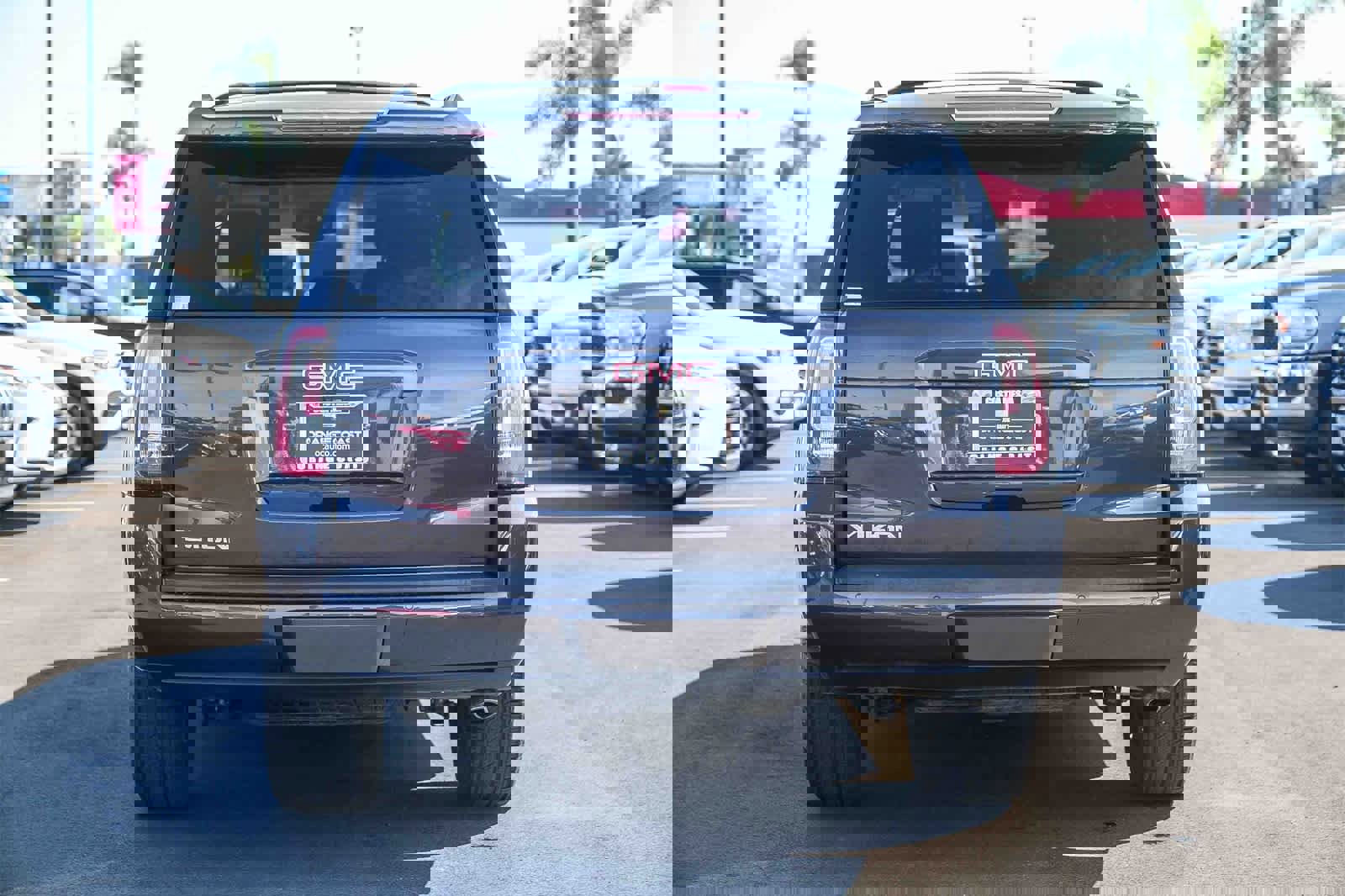 Used 2018 GMC Yukon SLT w/ HD Trailering Package image 5