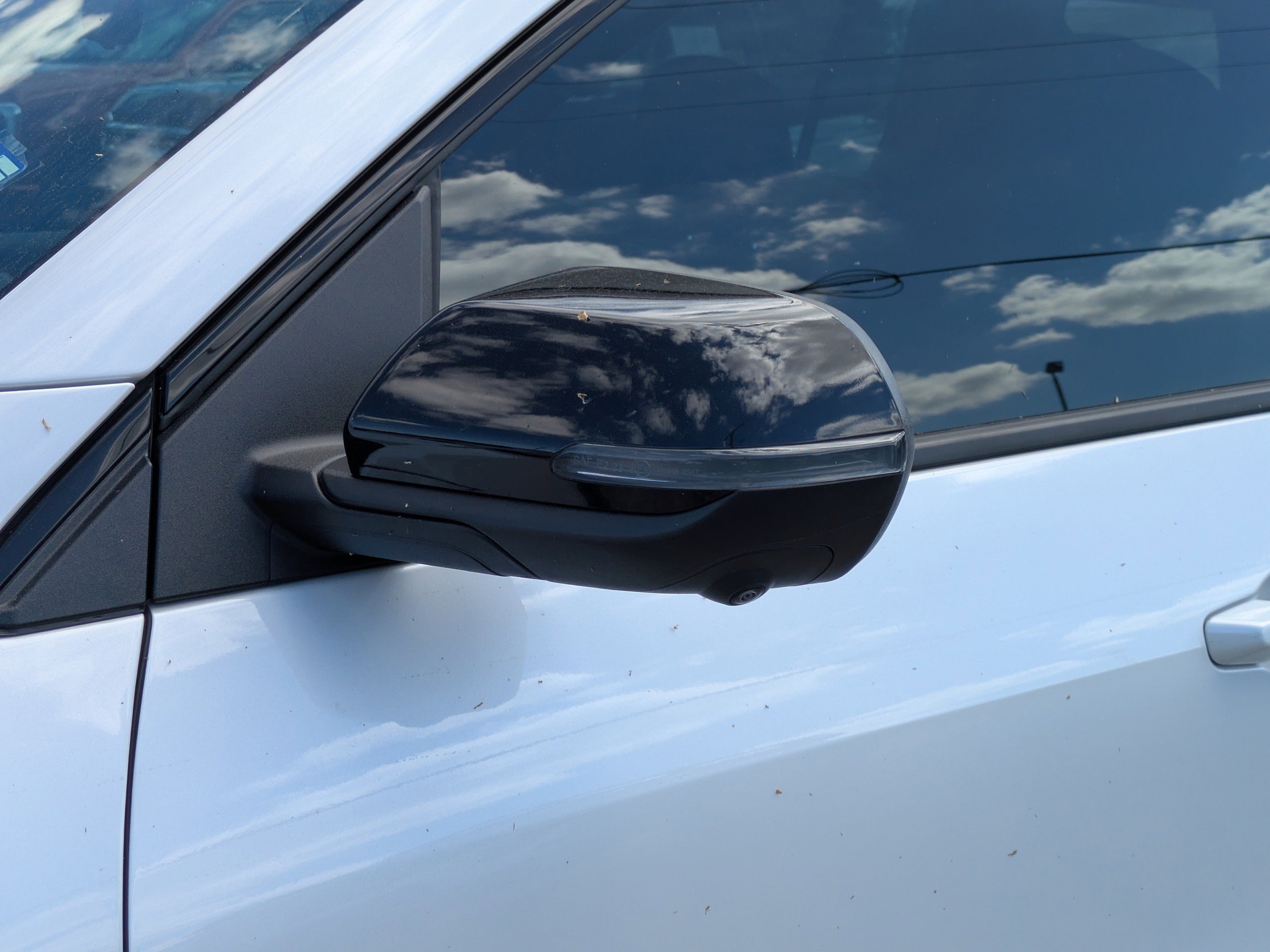 Used 2024 Chevrolet Traverse RS image 11