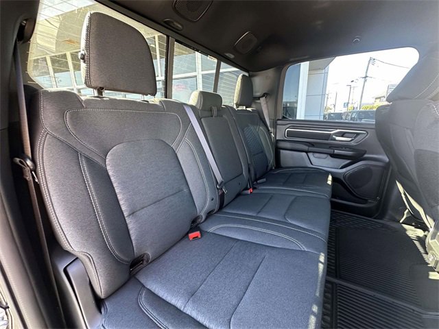 New 2026 RAM 1500 4x4 Crew Cab image 29