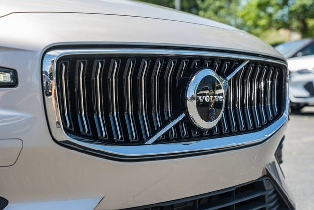 Certified 2023 Volvo S60 B5 Ultimate AWD/4WD image 11