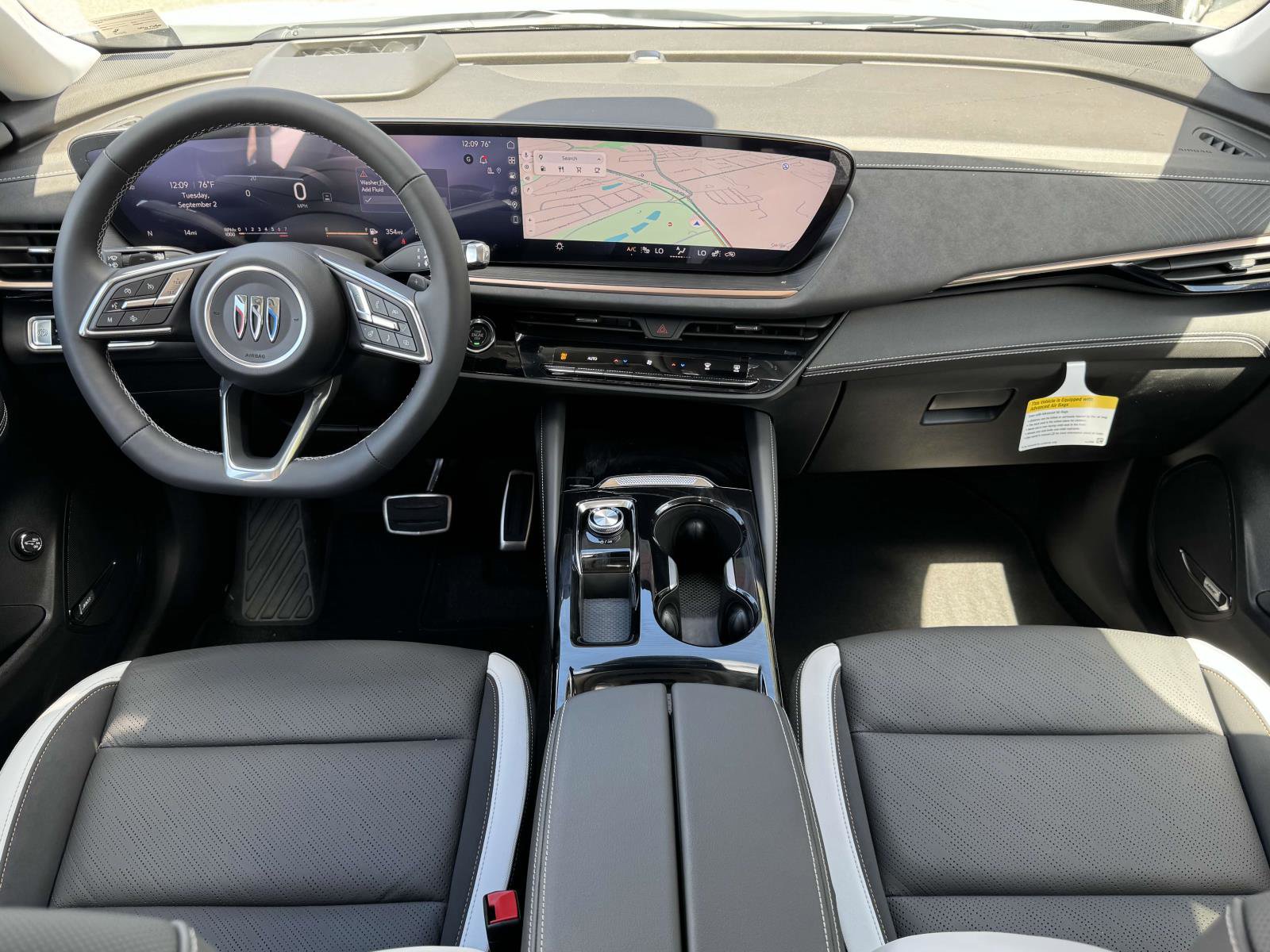 New 2025 Buick Envision Sport Touring image 2