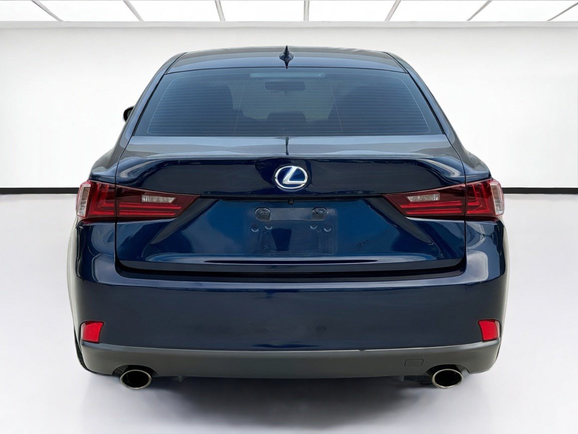 Used 2014 Lexus IS 250 w/ F-Sport Package RWD image 4