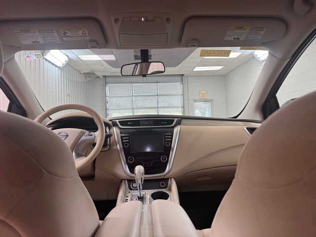 Used 2016 Nissan Murano SV image 19