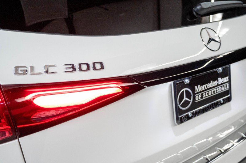 New 2026 Mercedes-Benz GLC 300 image 8