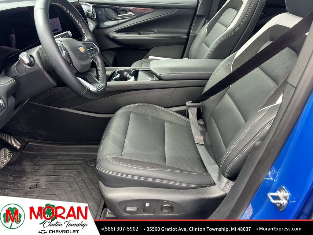 Certified 2024 Chevrolet Blazer EV LT AWD/4WD image 19