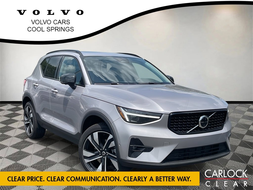 New 2026 Volvo XC40 B5 Ultra w/ Protection Package Premier