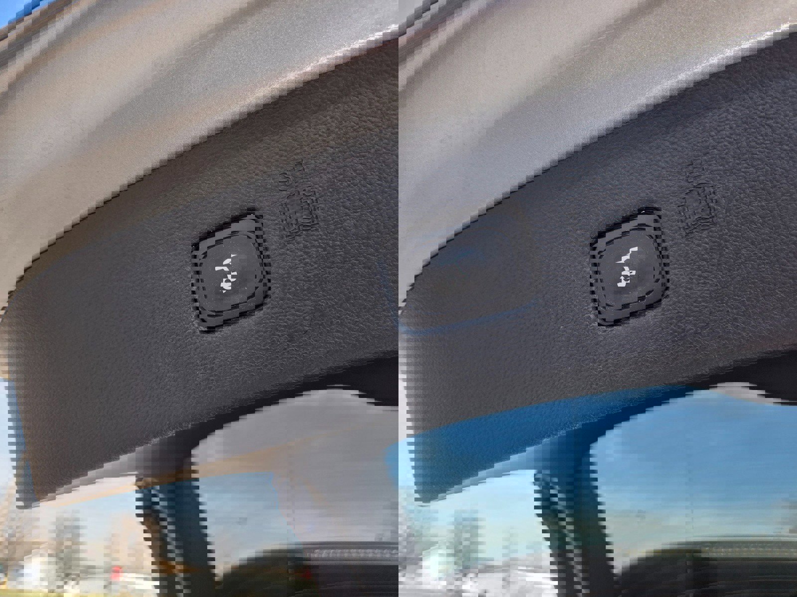 Certified 2024 Ford Edge SEL w/ Convenience Package image 16