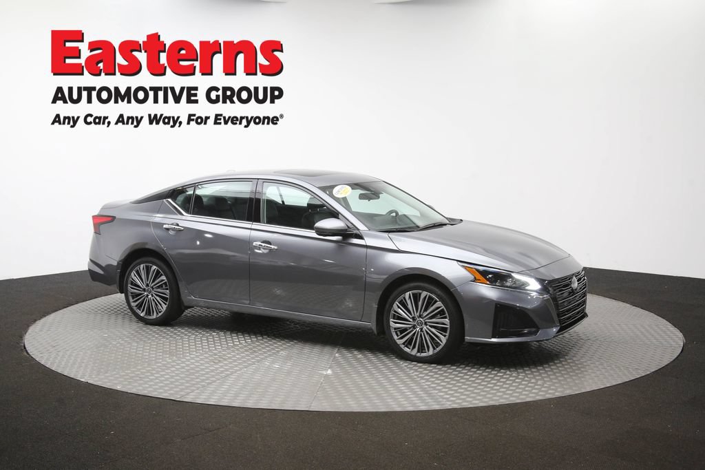 Used 2023 Nissan Altima 2.5 SL AWD/4WD image 40