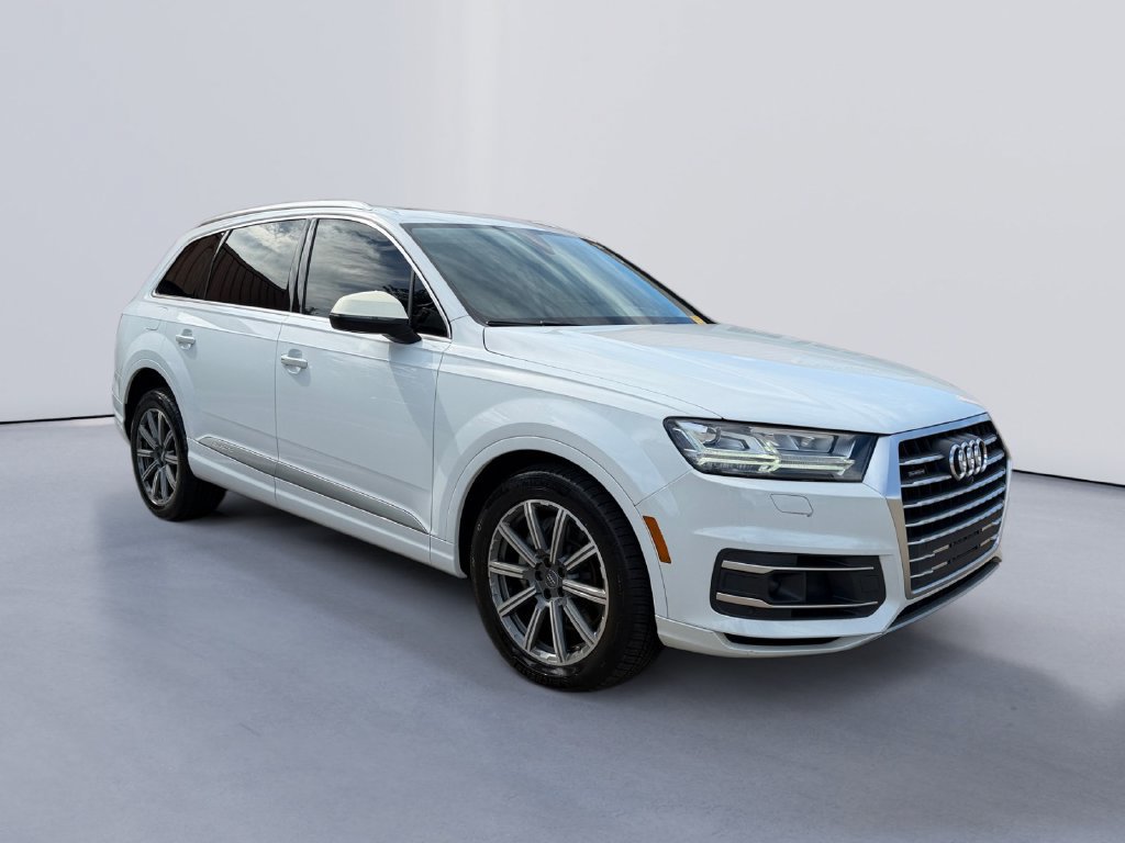 Used 2018 Audi Q7 3.0T Prestige AWD/4WD image 1