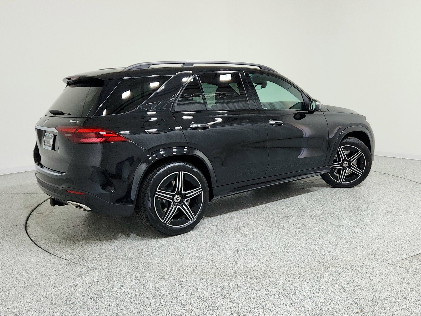 New 2025 Mercedes-Benz GLE 580 4MATIC image 3