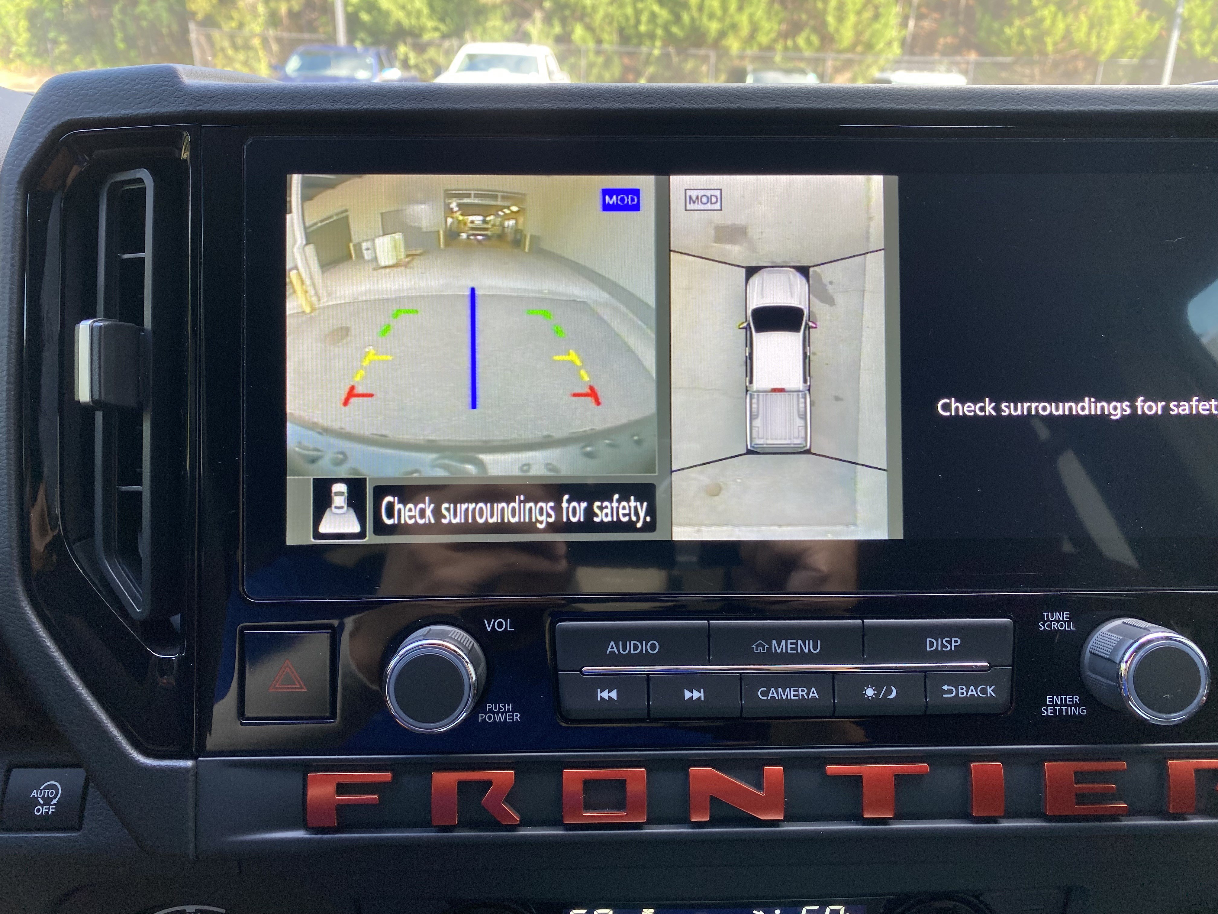 Used 2025 Nissan Frontier PRO-4X w/ Pro Convenience Package AWD/4WD image 27