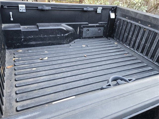 Used 2017 Toyota Tacoma TRD Sport image 12