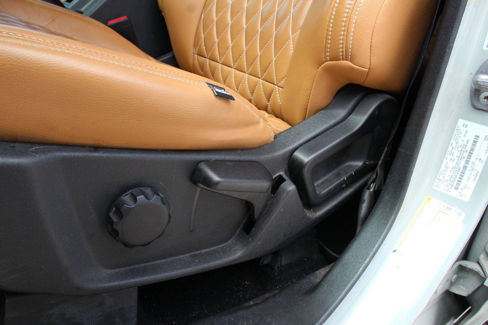 Used 2023 Ford Bronco Outer Banks AWD/4WD image 12