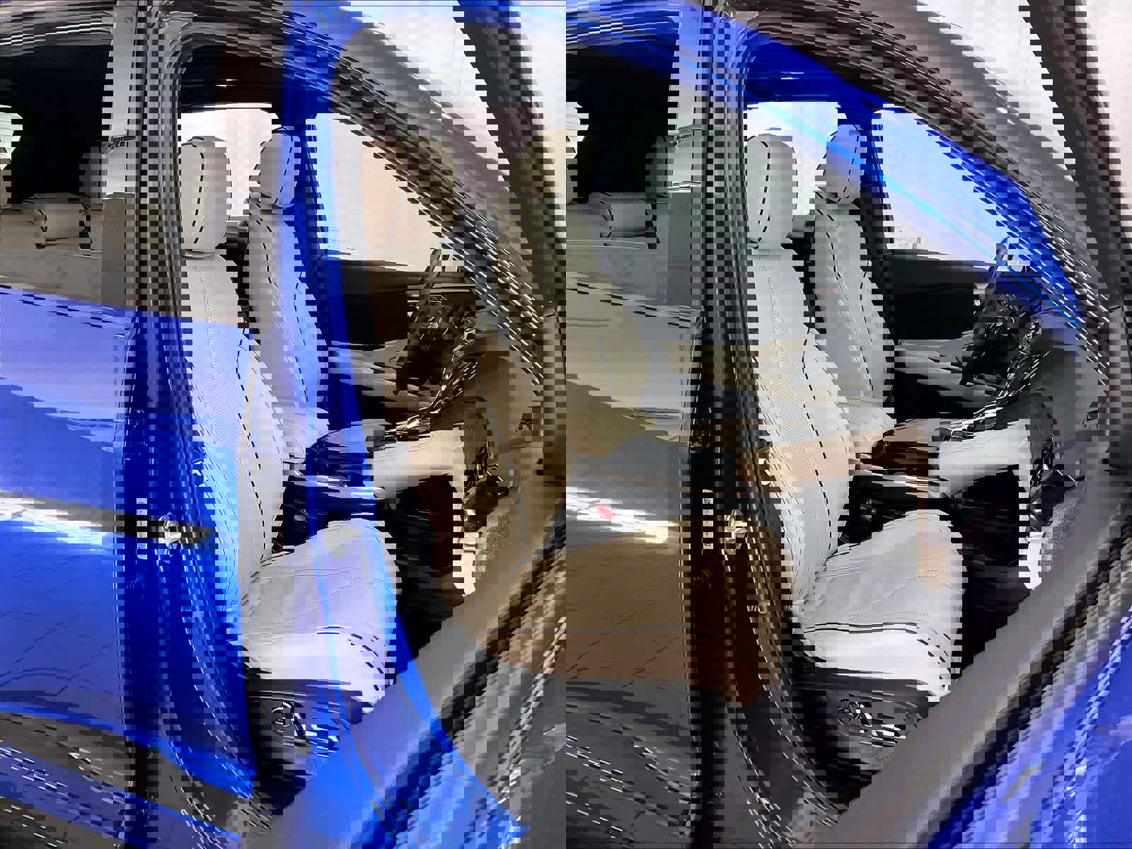 Used 2025 Acura RDX A-Spec image 11