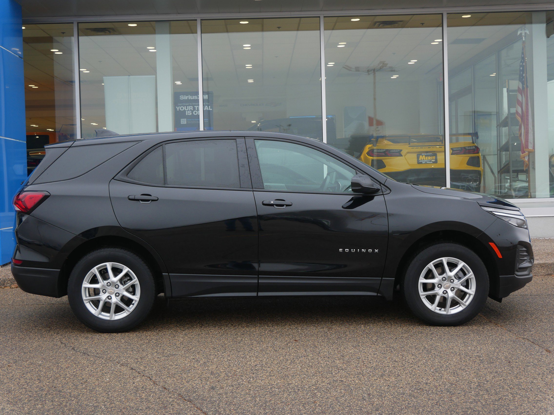 Certified 2024 Chevrolet Equinox LS w/ LS Convenience Package image 2