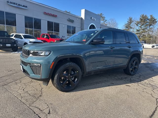 New 2026 Jeep Grand Cherokee Limited w/ Limited Altitude Package AWD/4WD image 1