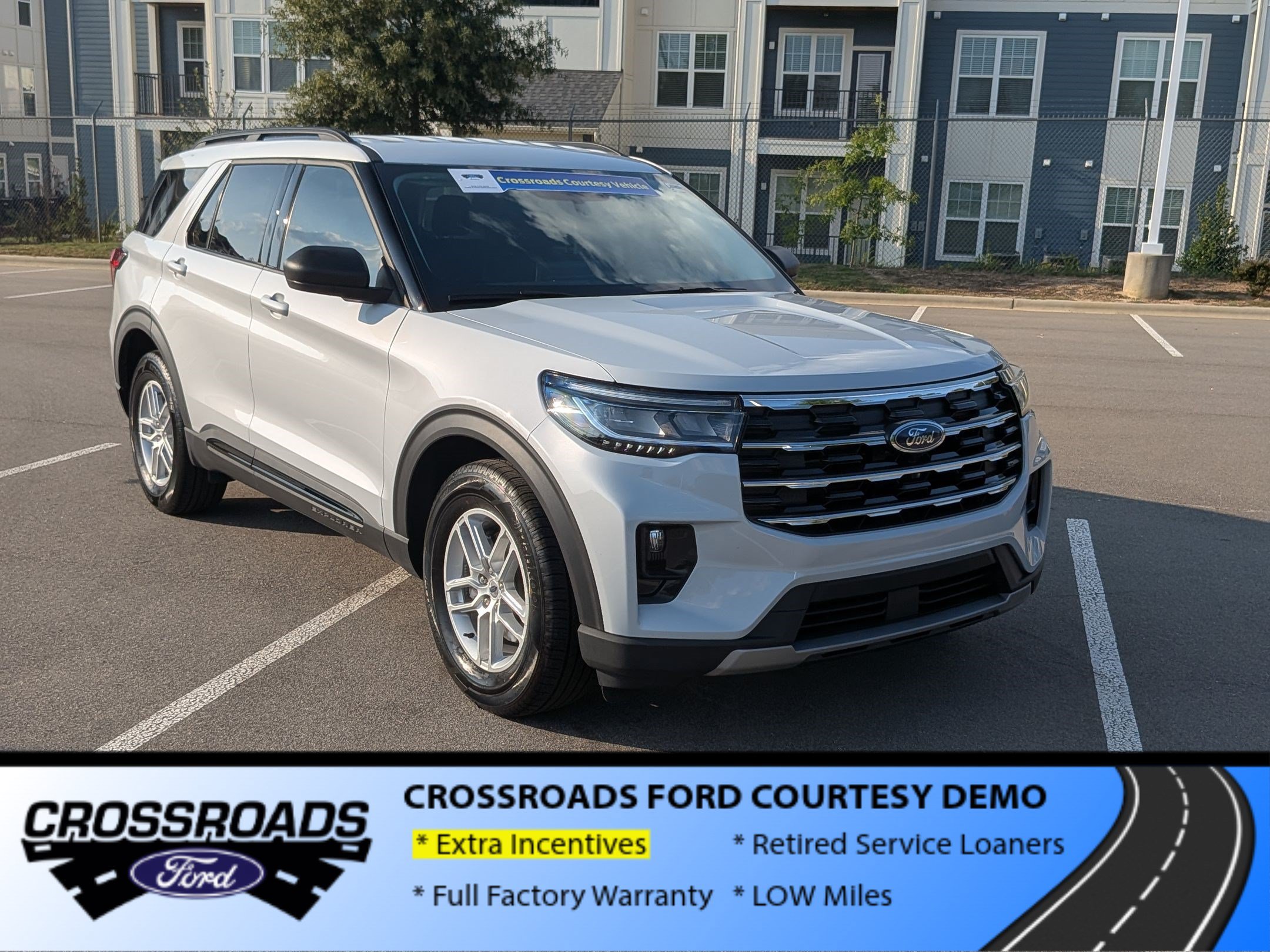 New 2026 Ford Explorer Active w/ Active Comfort Package RWD image 2